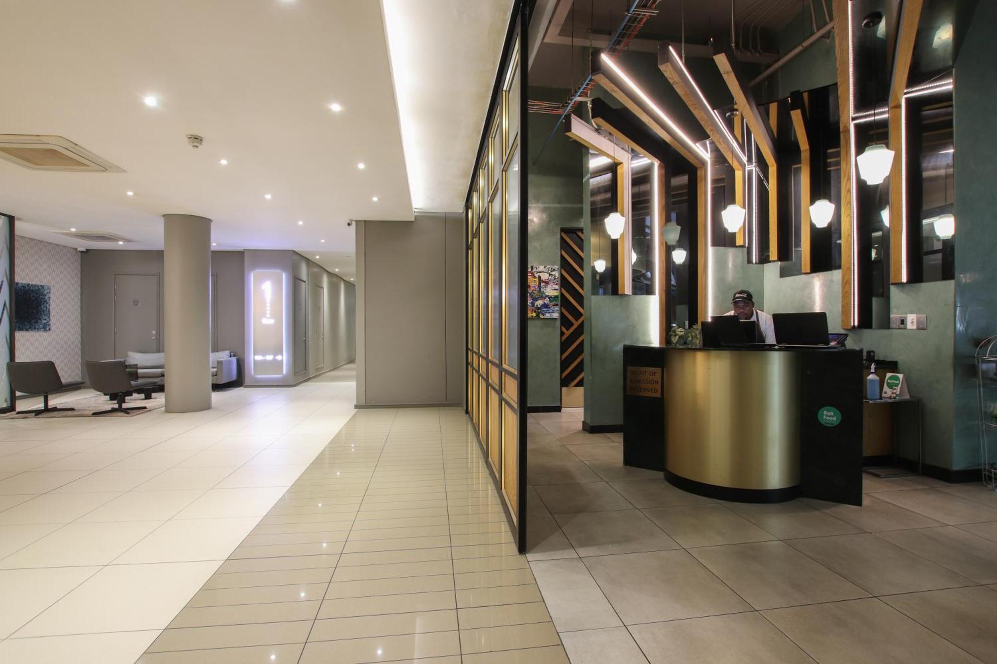 Cgrsa Apartments Sandton 요하네스버그 외부 사진