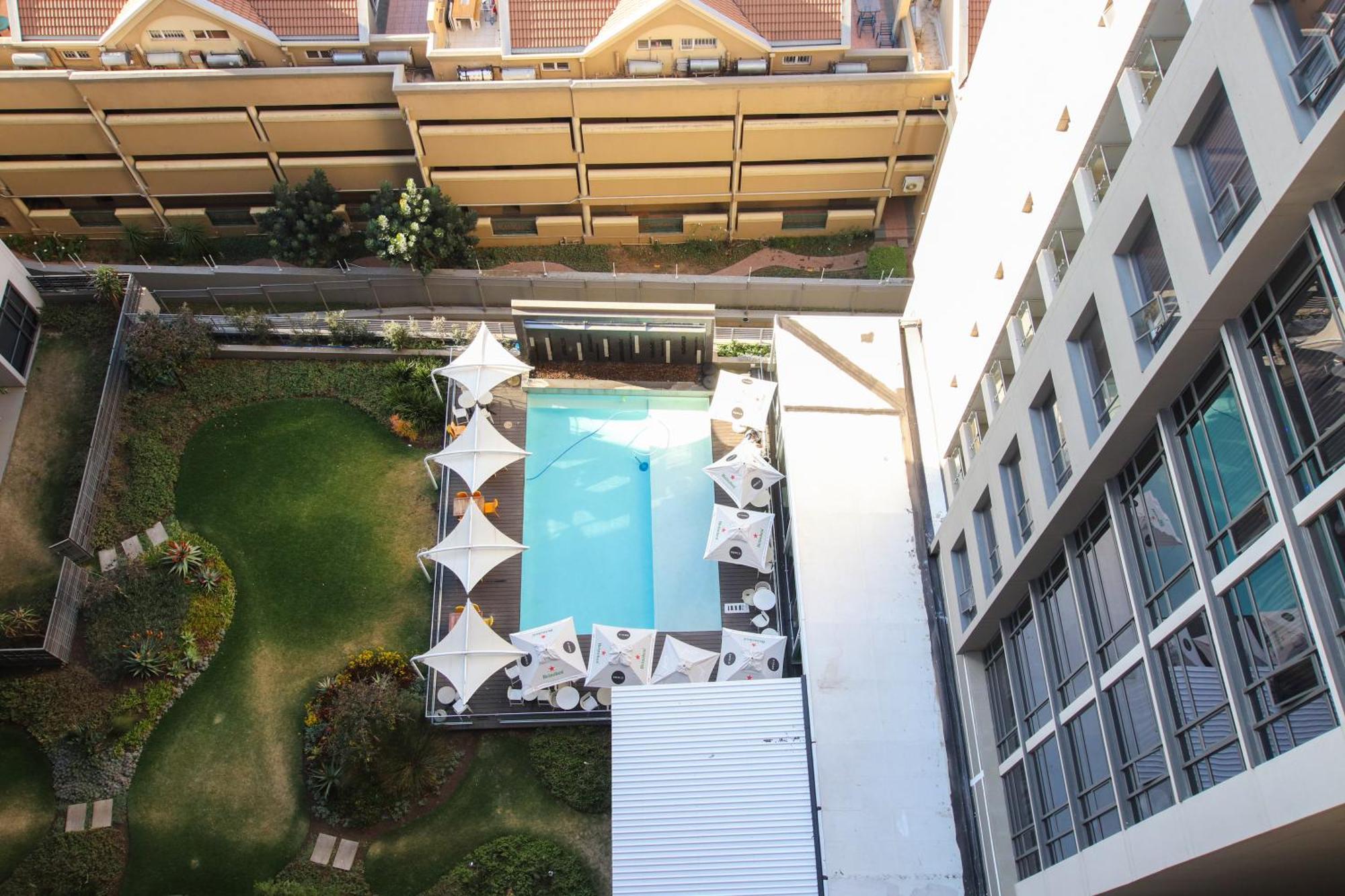 Cgrsa Apartments Sandton 요하네스버그 외부 사진